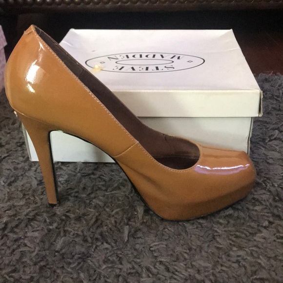 Shoes - Picture 2 of 2